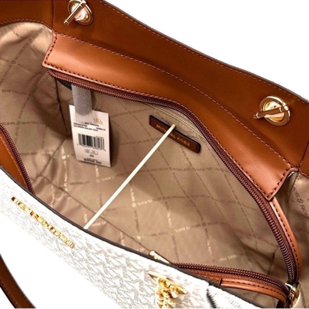 Michael Kors Large Jet Set Travel Chain Shoulder Bag & Trifold Wallet Vanilla - Picture 10 of 15